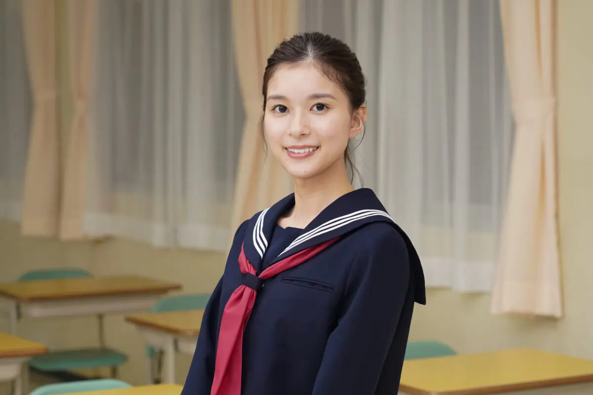 芳根京子がモノマネ芸人総出演の なりきり学園ドラマ に本人役で出演 日テレ大みそか特番 笑う大晦日 Tv Life Web