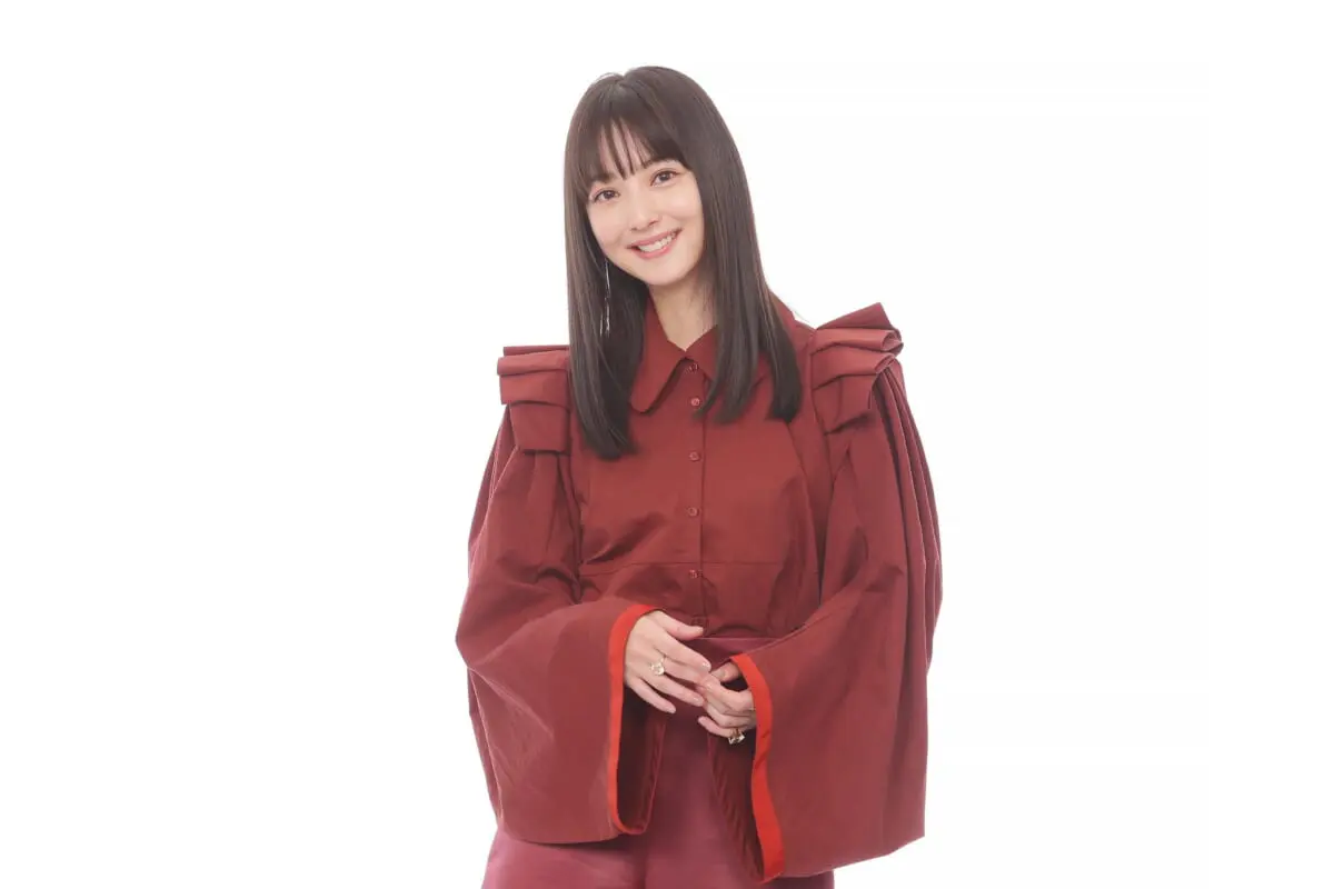 佐々木希インタビュー「キャラクターがしっかり深掘りされていてすごい」 『ユーチューバーに娘はやらん！』 | TV LIFE web