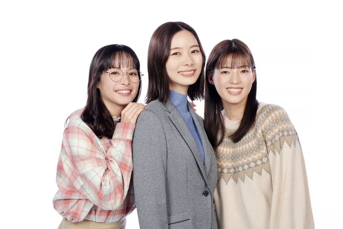 朝日奈央、関水渚、石井杏奈が“お騒がせなヤバい人あるある”に共感「登場するのはクセ強ばかり」『ブラックガールズトーク』 | TV LIFE web