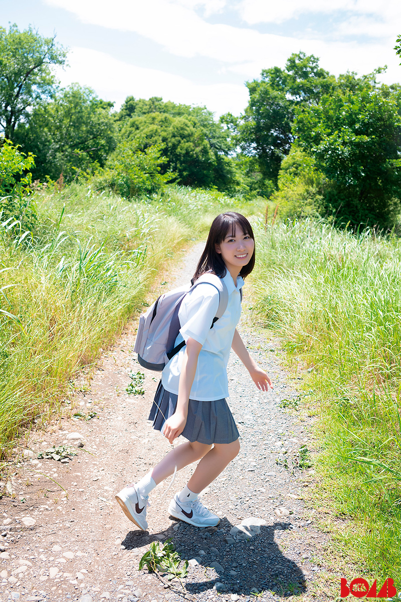 僕が見たかった青空・八木仁愛「BOMB」8月号