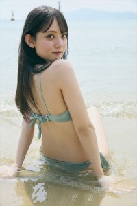 水野舞菜1st写真集©KADOKAWA