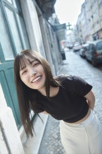 乃木坂46 五百城茉央1st写真集　撮影／藤原宏