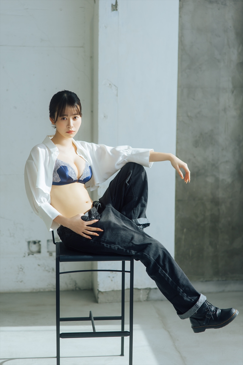 千星真穂「blt graph.vol.109」撮影：横山マサト